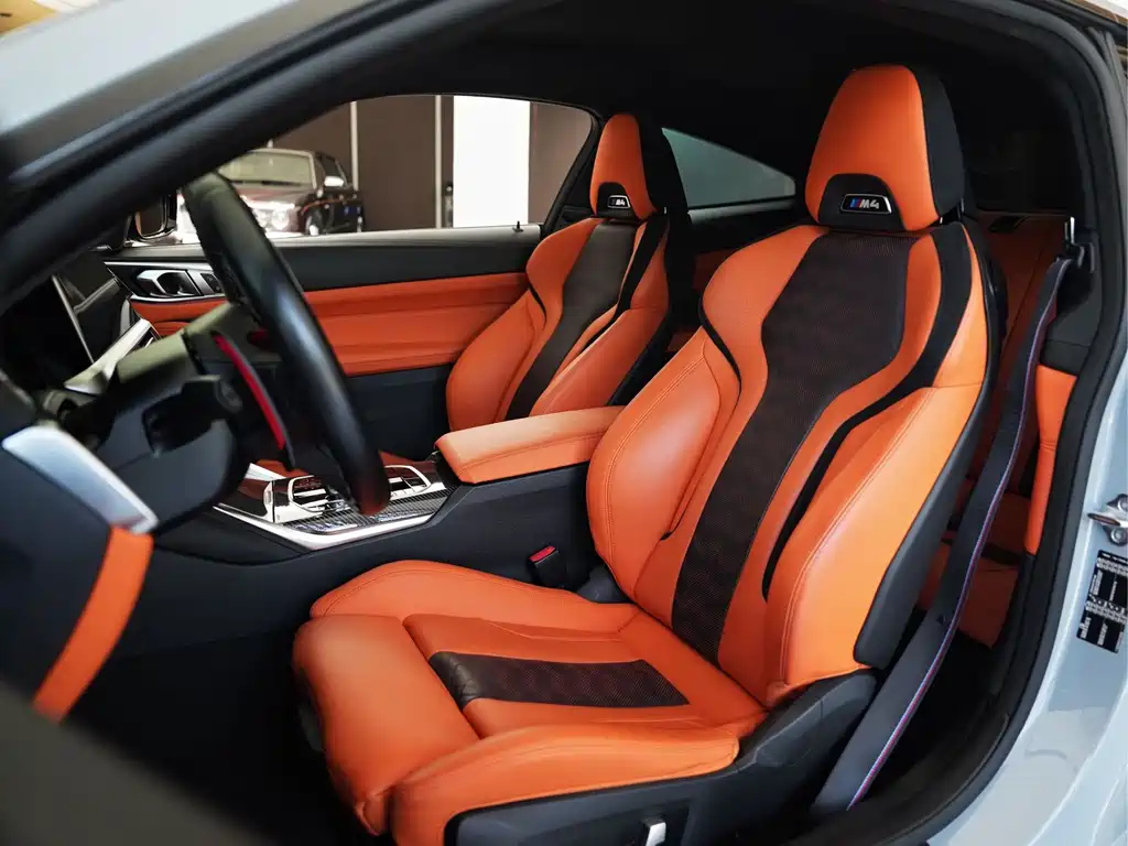 BMW M4 2023 — фото 16
