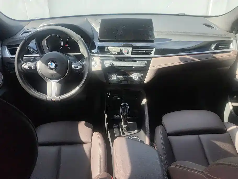 BMW X2 2021 — фото 12