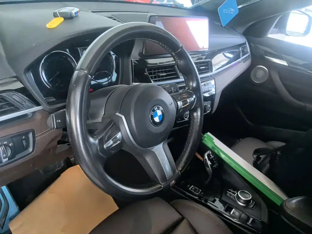 BMW X2 2020 — фото 11