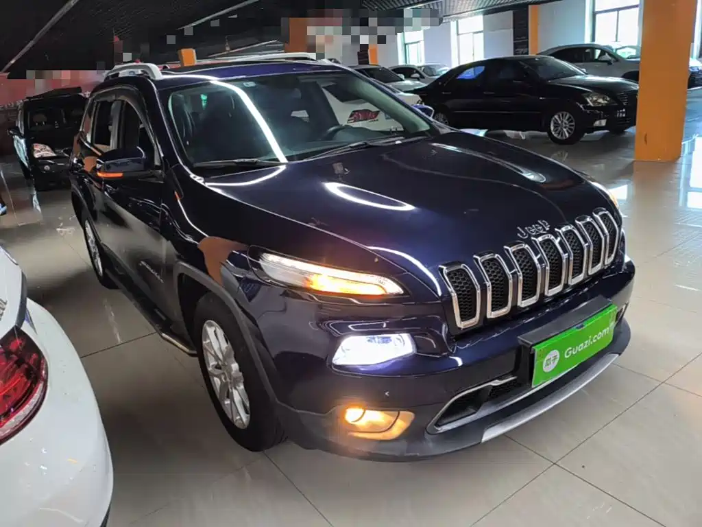 Jeep Cherokee 2018 — фото 4