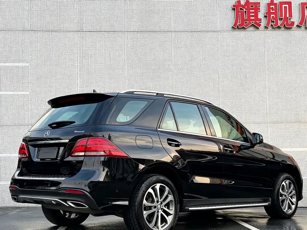 Mercedes-Benz GLE 2018