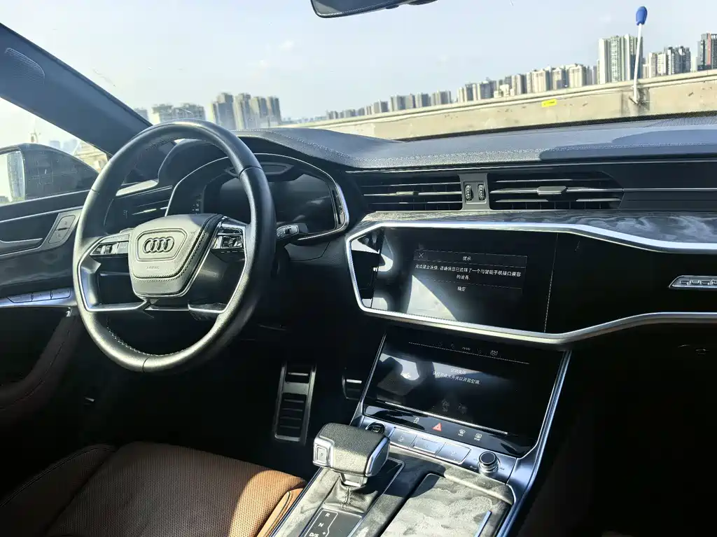 Audi A7L 2026 — фото 20