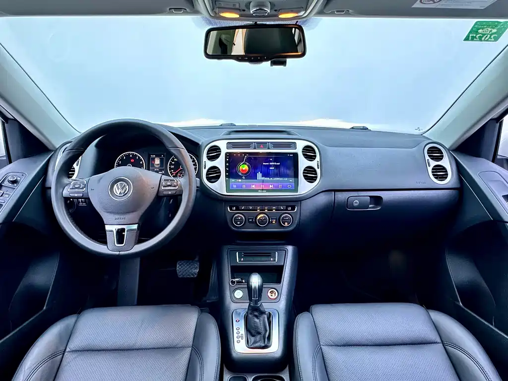 Volkswagen Tiguan 2015 — фото 6