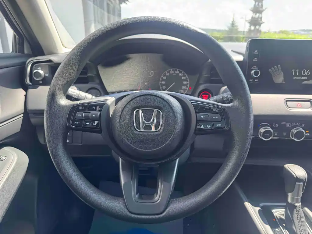 Honda Vezel 2023 — фото 14