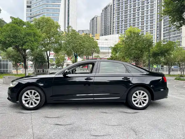 Audi A6L 2014