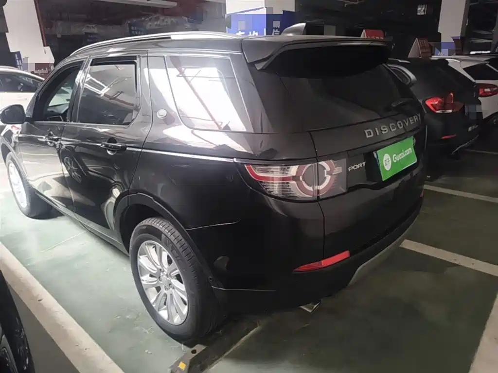 Land Rover Discovery Sport 2018 — фото 5