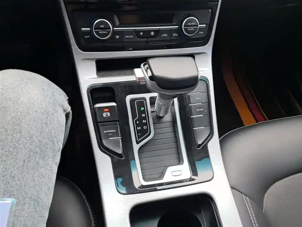 Geely Emgrand GS 2019 — фото 14