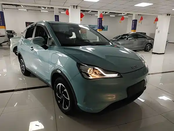 Neta V 2022