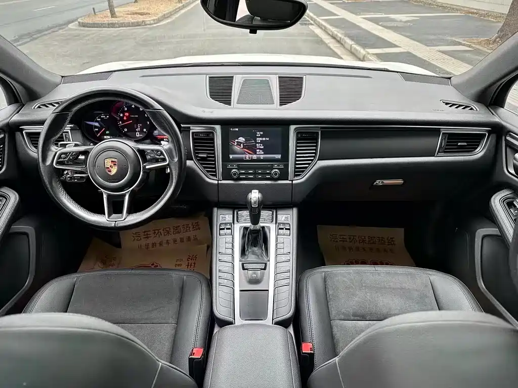 Porsche Macan 2015 — фото 3