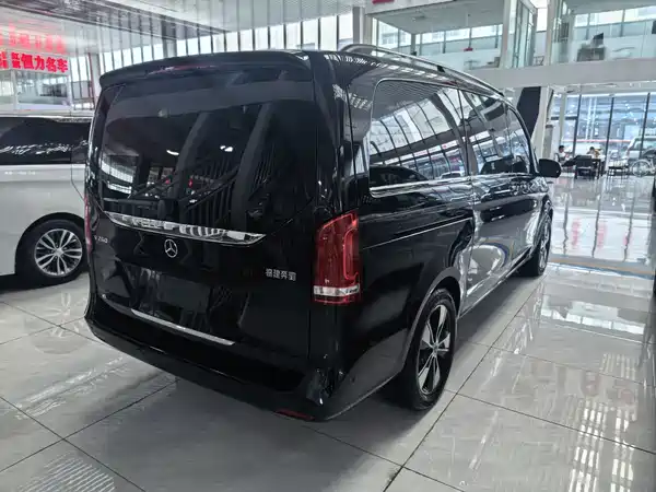 Mercedes-Benz V-Class 2021
