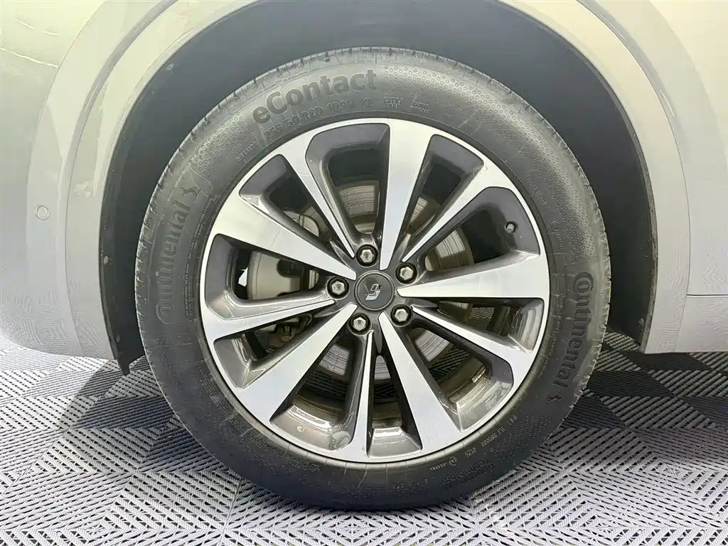 Li Auto Li ONE 2020