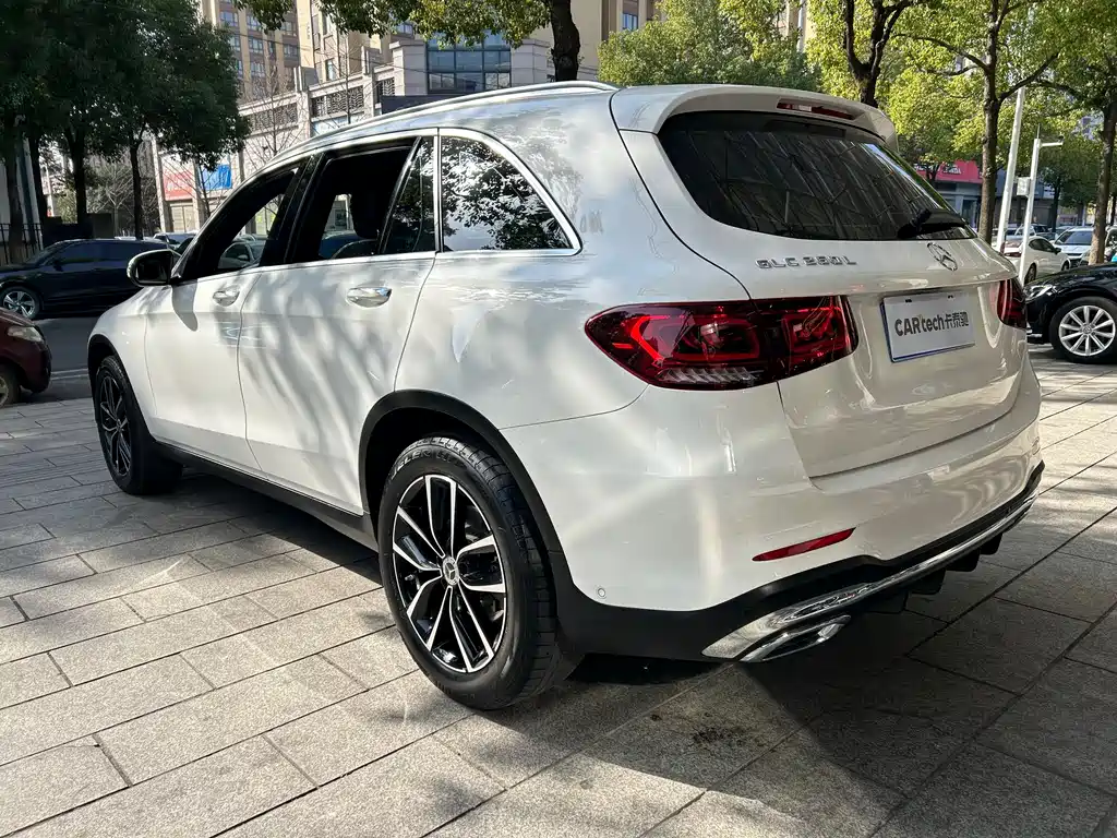 Mercedes-Benz GLC 2021 — фото 3