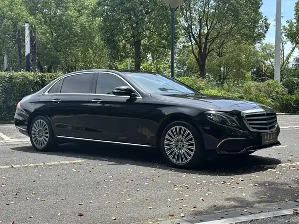 Mercedes-Benz E-Class 2020