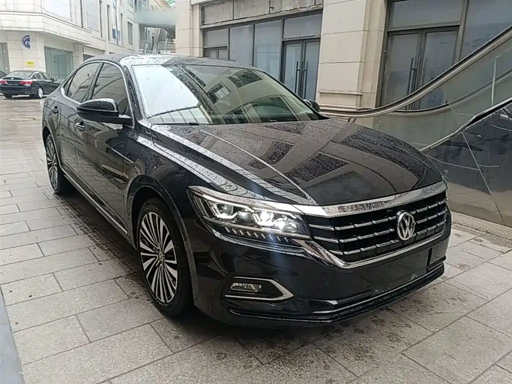 Volkswagen Passat 2019 — фото 4