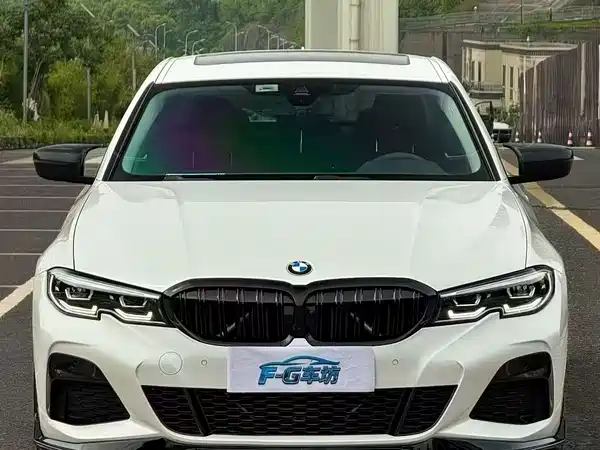 BMW 3 Series 2021