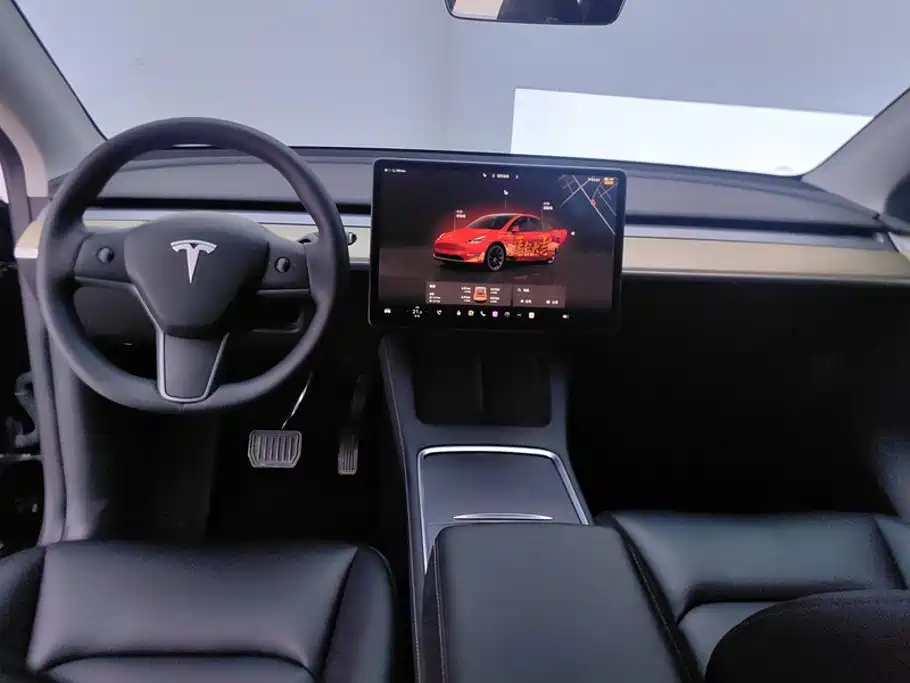Tesla Model Y 2023 — фото 12