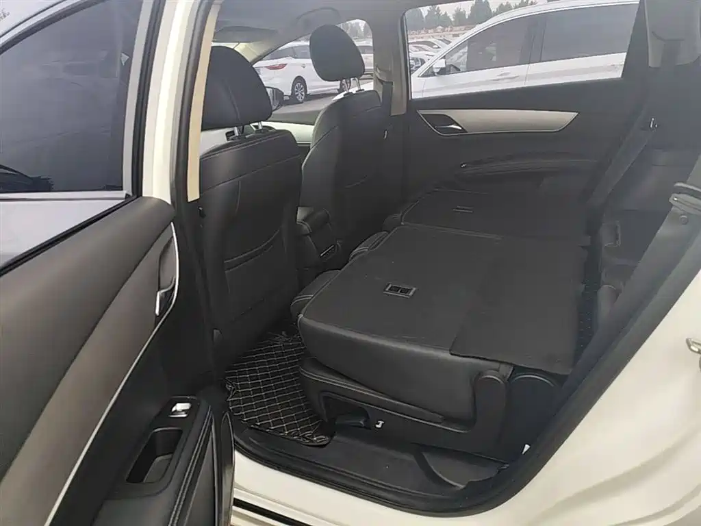 BYD MAX 2021 — фото 17