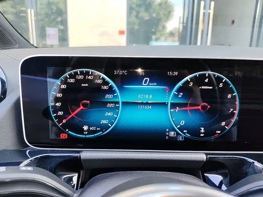 Mercedes-Benz GLA 2020 — фото 12