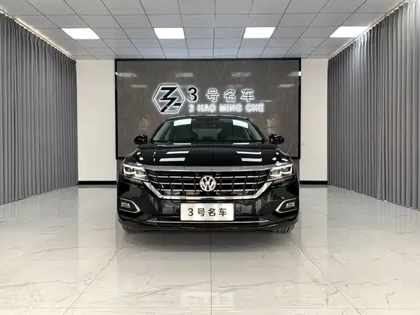 Volkswagen Passat 2020