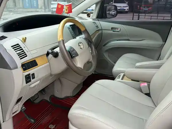 Toyota Previa 2006