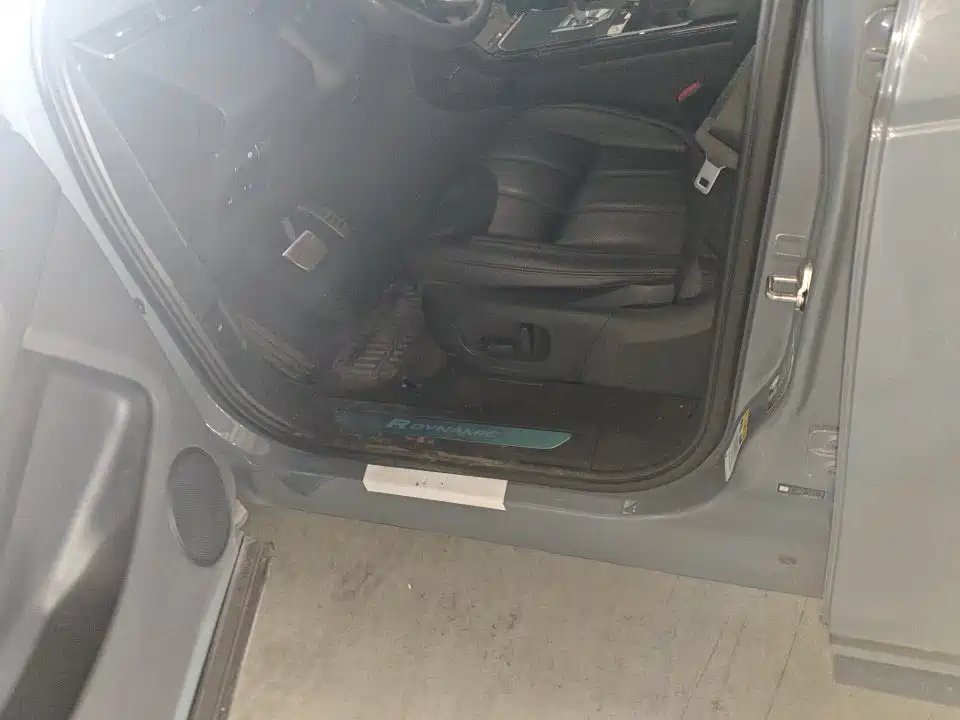 Land Rover Evoque 2021