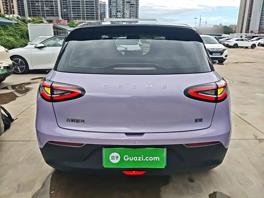 Geely Galaxy Starwish 2025 — фото 6