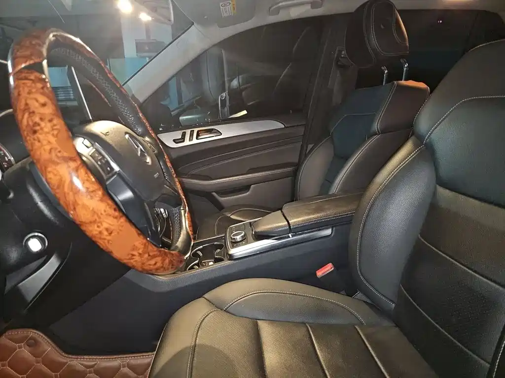 Mercedes-Benz M-Class 2015 — фото 8