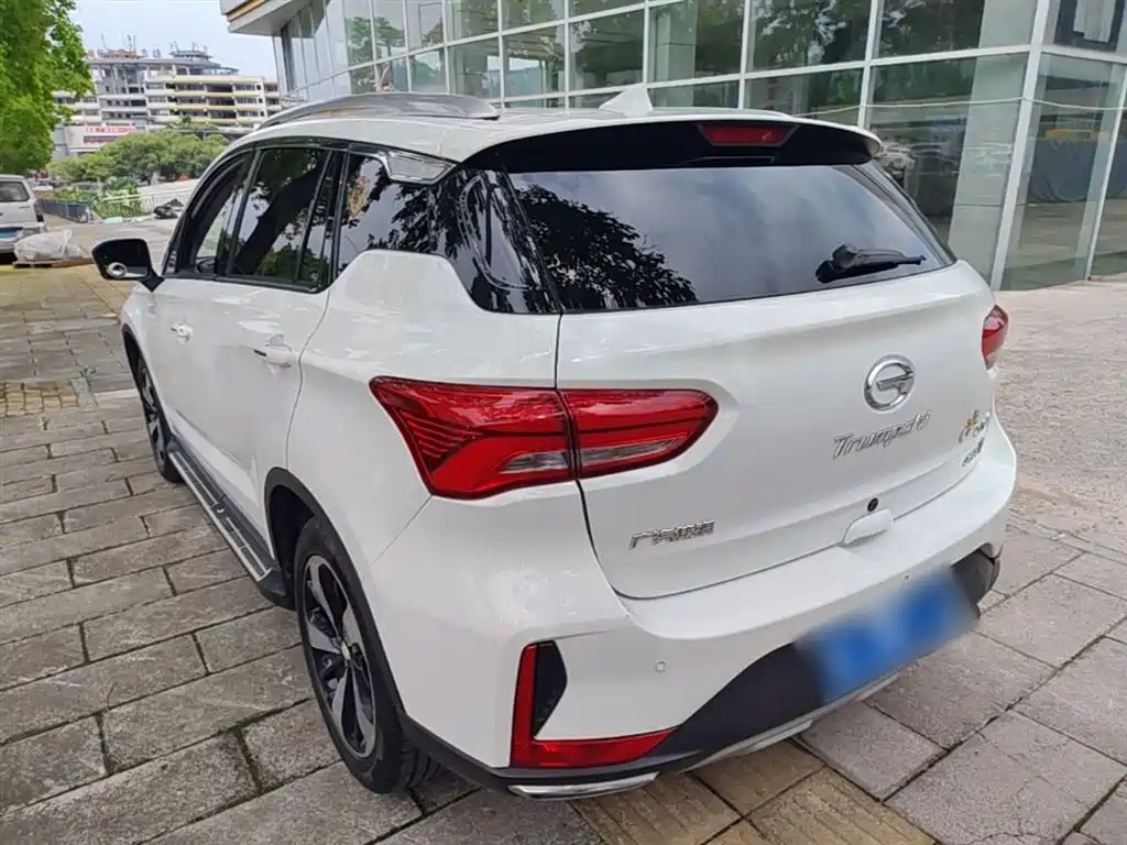 GAC Motor Trumpchi GS4 2019 — фото 5