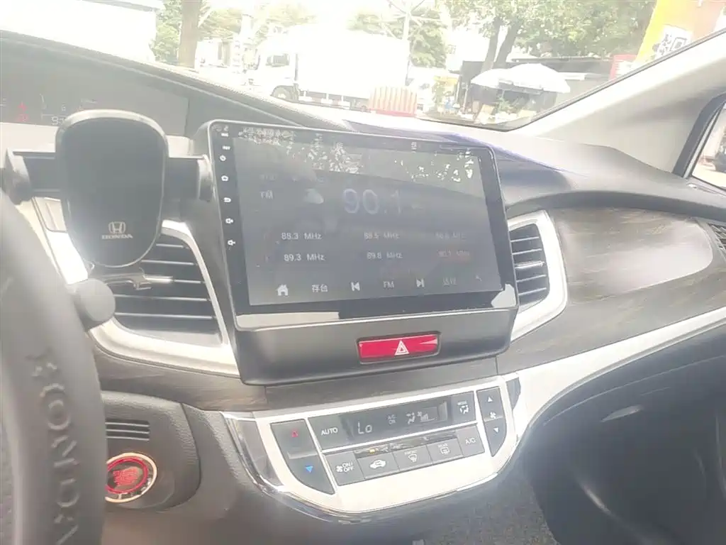 Honda Jade 2017 — фото 13