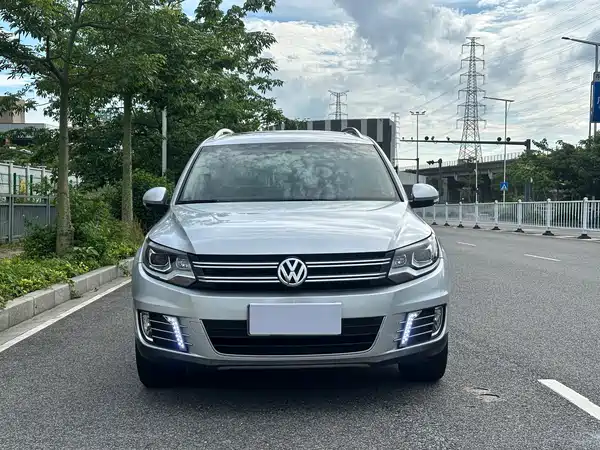 Volkswagen Tiguan 2014