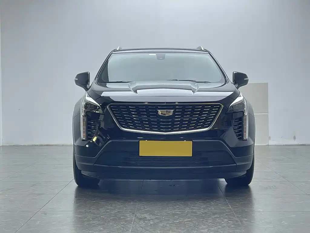Cadillac XT4 2020 — фото 2