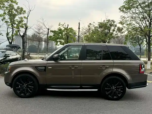 Land Rover Range Rover Sport 2012