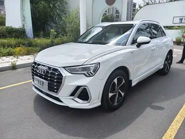 Audi Q3 2019