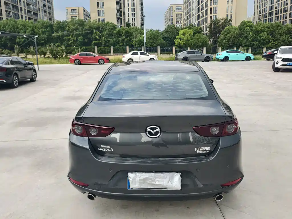 Mazda 3 Axela 2020