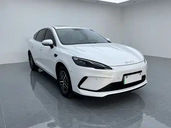 BYD Seal 05 DM-i 2025