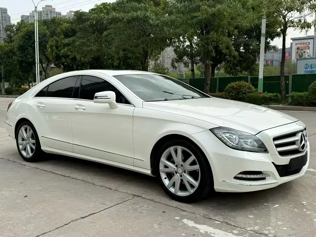 Mercedes-Benz CLS 2013 — фото 3