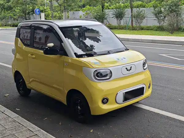 Wuling Hongguang MINIEV 2024