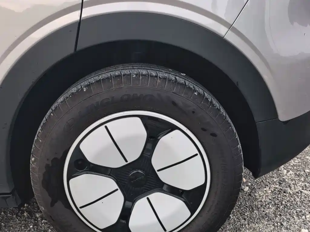 Geely Galaxy Starwish 2025