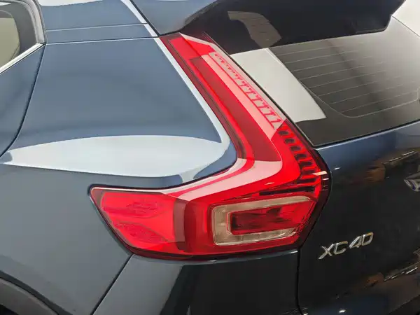 Volvo XC40 2021