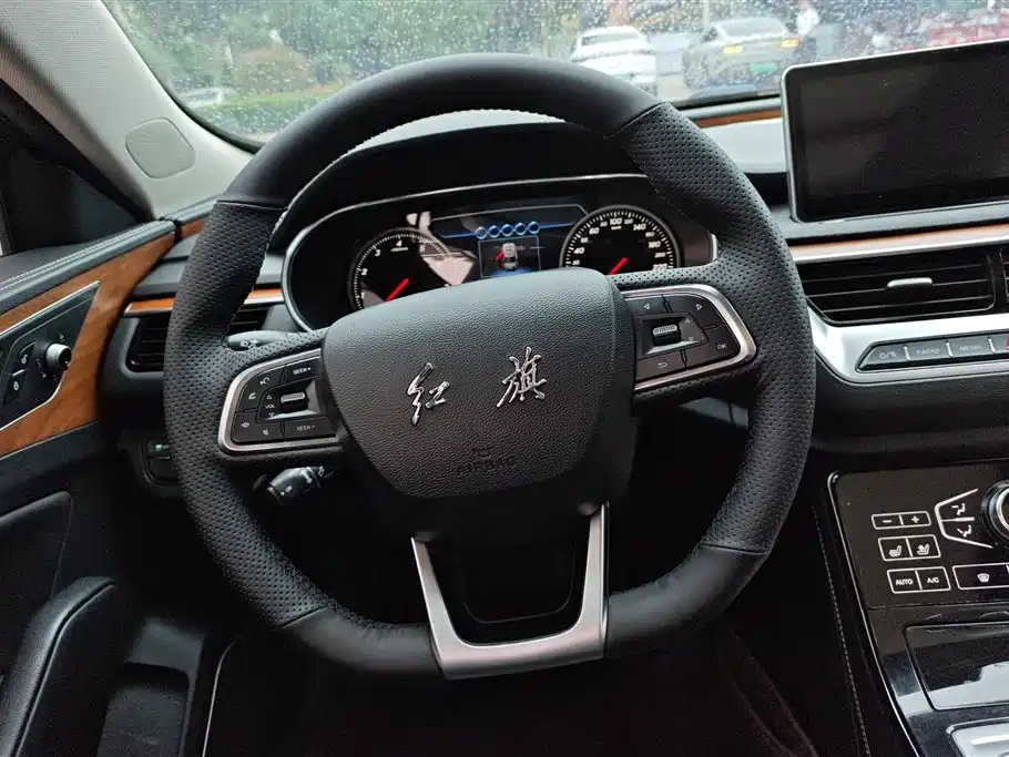 Hongqi H5 2018 — фото 15