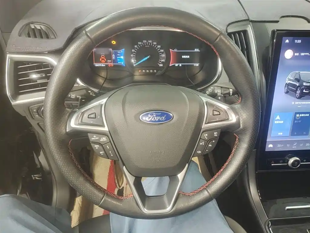 Ford Edge 2020 — фото 11