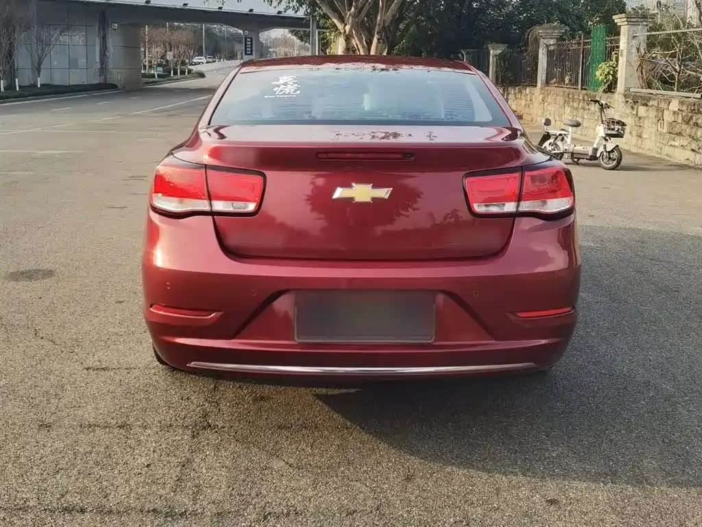 Chevrolet Malibu 2017 — фото 17