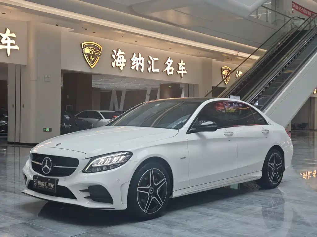 Mercedes-Benz C-Class 2021