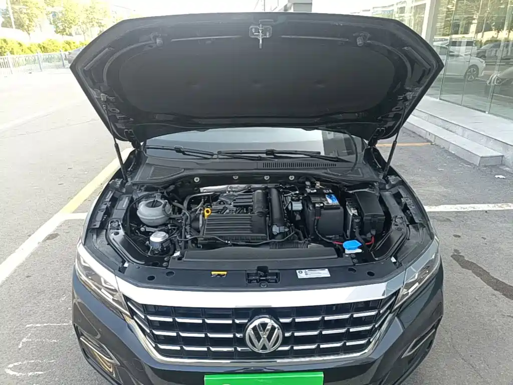 Volkswagen Passat 2021 — фото 20