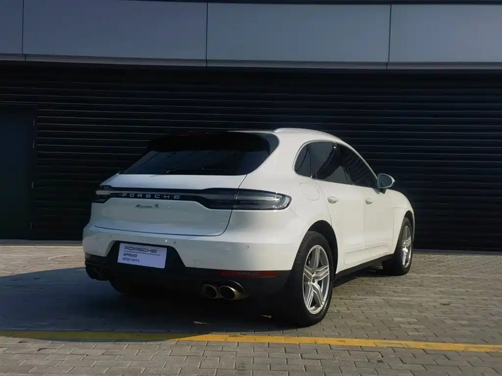 Porsche Macan 2015 — фото 4