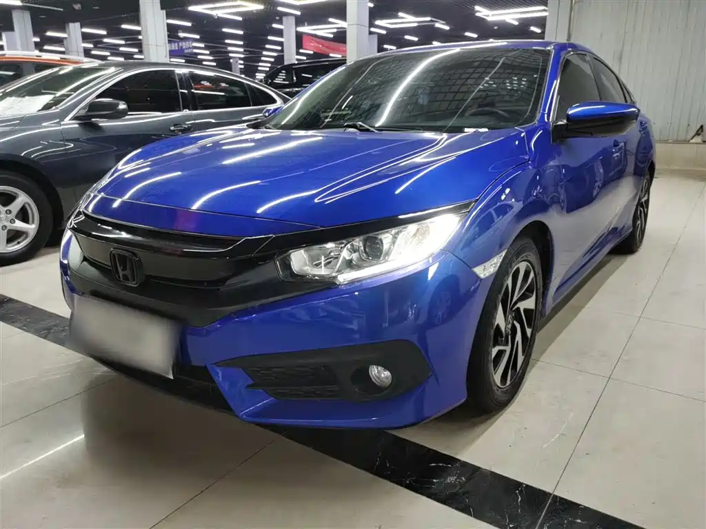 Honda Civic 2019 — фото 1