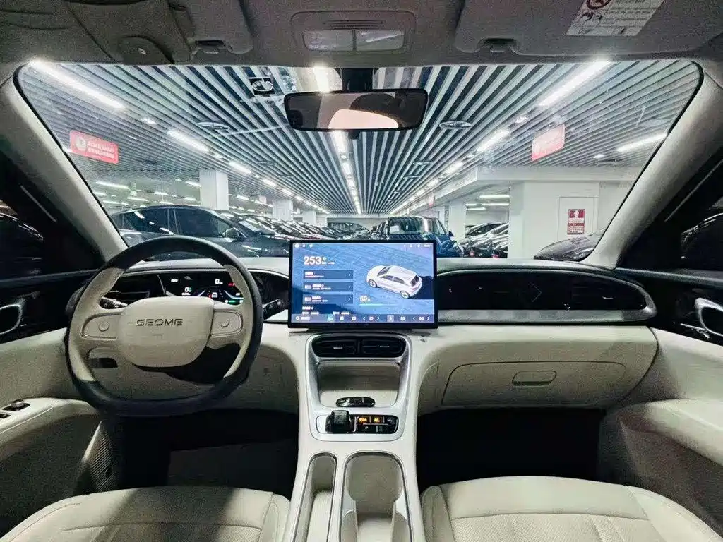Geely Galaxy Starwish 2024 — фото 6