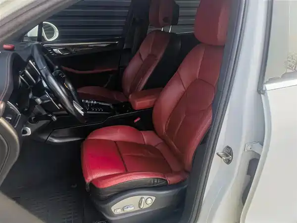 Porsche Macan 2014