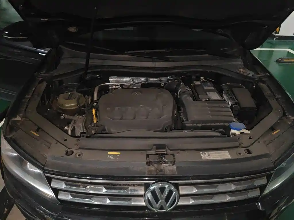 Volkswagen Tiguan L 2018 — фото 16