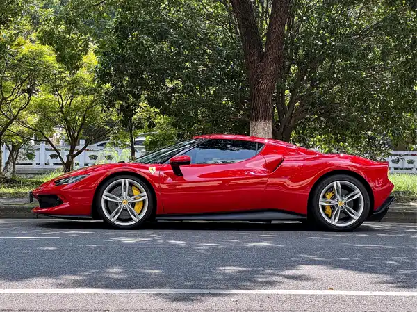 Ferrari 296 2024